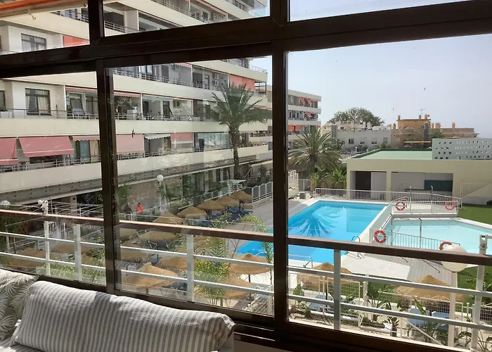 La Nogalera Modern And Spacious Apartment With Pool And Sea View